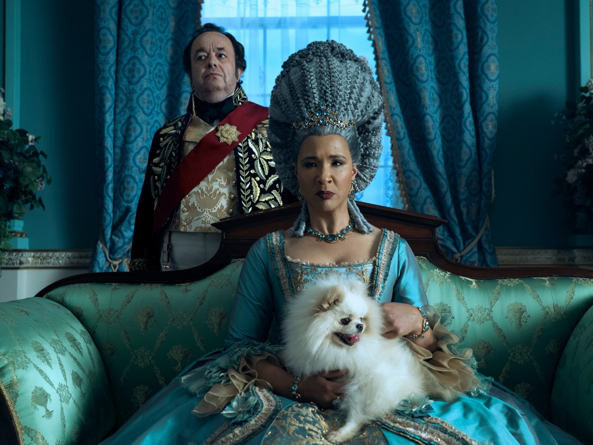 Queen Charlotte revela teaser em evento para&nbsp;fãs